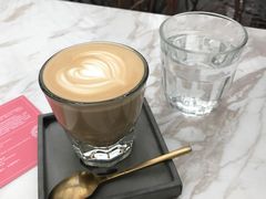 -UNI UNI(环亚凯瑟琳店)