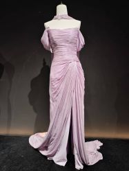 -维纳斯婚纱礼服租赁馆