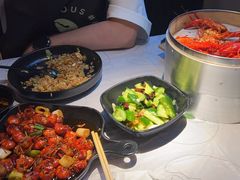 -巴厘龙虾·榜首油焖大虾(音乐学院·沿江酒馆店)
