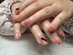 -UGIRL有个美甲