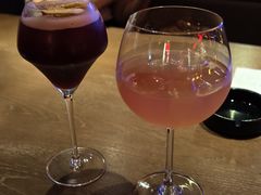 -FOUR PLAY BAR