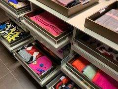 -巴宝莉工厂店/折扣店(工厂店)