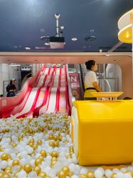 -奈尔宝家庭中心·亲子餐厅(北京东坝万达店)