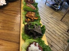 -赞酱川式烤肉(蜀都万达店)