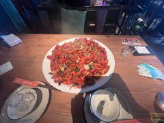 -临界音乐酒馆·小龙虾·江湖菜(华熙LIVE·鱼洞店)