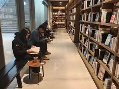 -茑屋书店(天目里店)