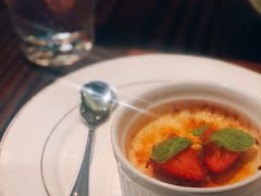 -Golden Lily河内巴黎法越料理餐厅(建国西路店)