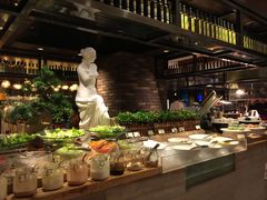 -OPEN開全日自助餐厅·西餐·海鲜(佛山希尔顿酒店)