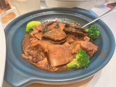 -品海楼·大连海胆锅贴馆(东港店)