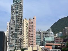 -香港大学