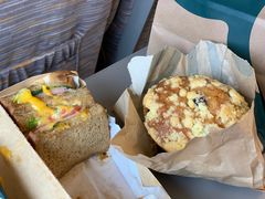 -星巴克(广州南站A18检票口楼上)