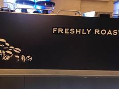 门面-瑞幸咖啡(解放碑英利大融城店)
