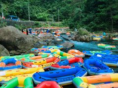 -安吉龙王山峡谷漂流