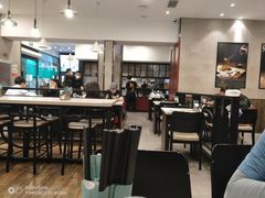大堂-康师傅私房牛肉面(马泉营奥莱店)