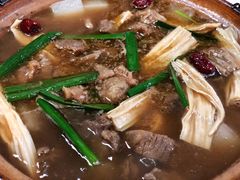 牛肉太保-小板凳(四公里店)
