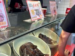 -黑色经典臭豆腐·湖南特产(步行街店)