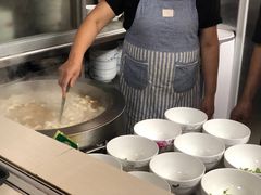 -周震馄饨