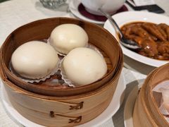 奶黄流沙包-御宝轩(益丰·外滩源店)