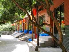 包房-鲤鱼塘农家山庄