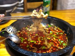 美蛙鱼头红汤锅底-味仙疯美蛙鱼头(清扬路总店)