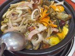 -菌之家·专业纯野生菌火锅·特色炒菌