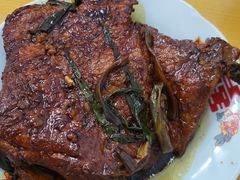 葱烧大排-谈灵农家柴爿菜饭