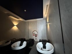 -A&L salon