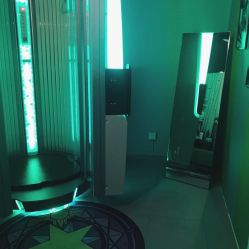 -极昼美黑24H日晒沙龙