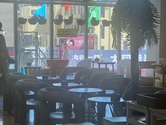 -藏猫猫咖啡主题馆(中央大道店)