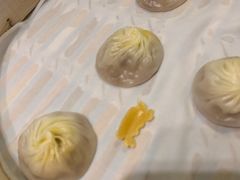 蟹粉小笼包-鼎泰丰(嘉年华•海信广场VILLAGE店)