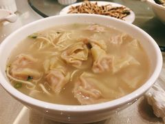 鱼汤馄饨-留芳·文旅古月楼(老街店)