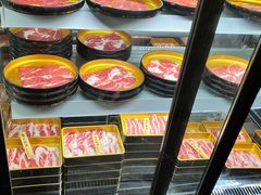 -雍容荟帝王蟹活龙虾展台自助(IFS黑金店)