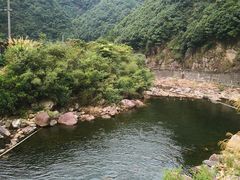 -安吉龙王山峡谷漂流
