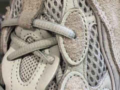 -莱靓奢侈品洗护改衣店(新世界百货崇文店)