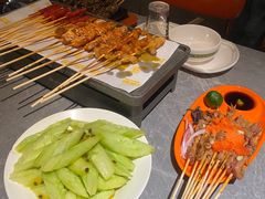 -威记烧嘢·南宁烧烤·超级生牛(绿地店)