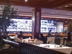 -八府香鸭·啫啫煲(华山路店)