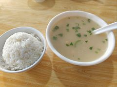 -温记府廟豆汤饭·始于1955年(海椒店)