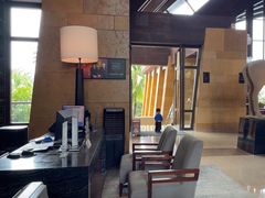 -三亚湾海居铂尔曼度假酒店