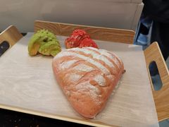 -奈雪的茶(亨特国际广场店)