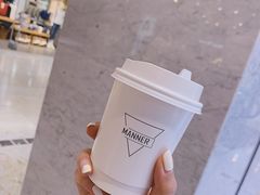 豆奶拿铁-Manner Coffee(芮欧百货店)