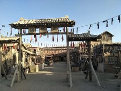 -敦煌古城