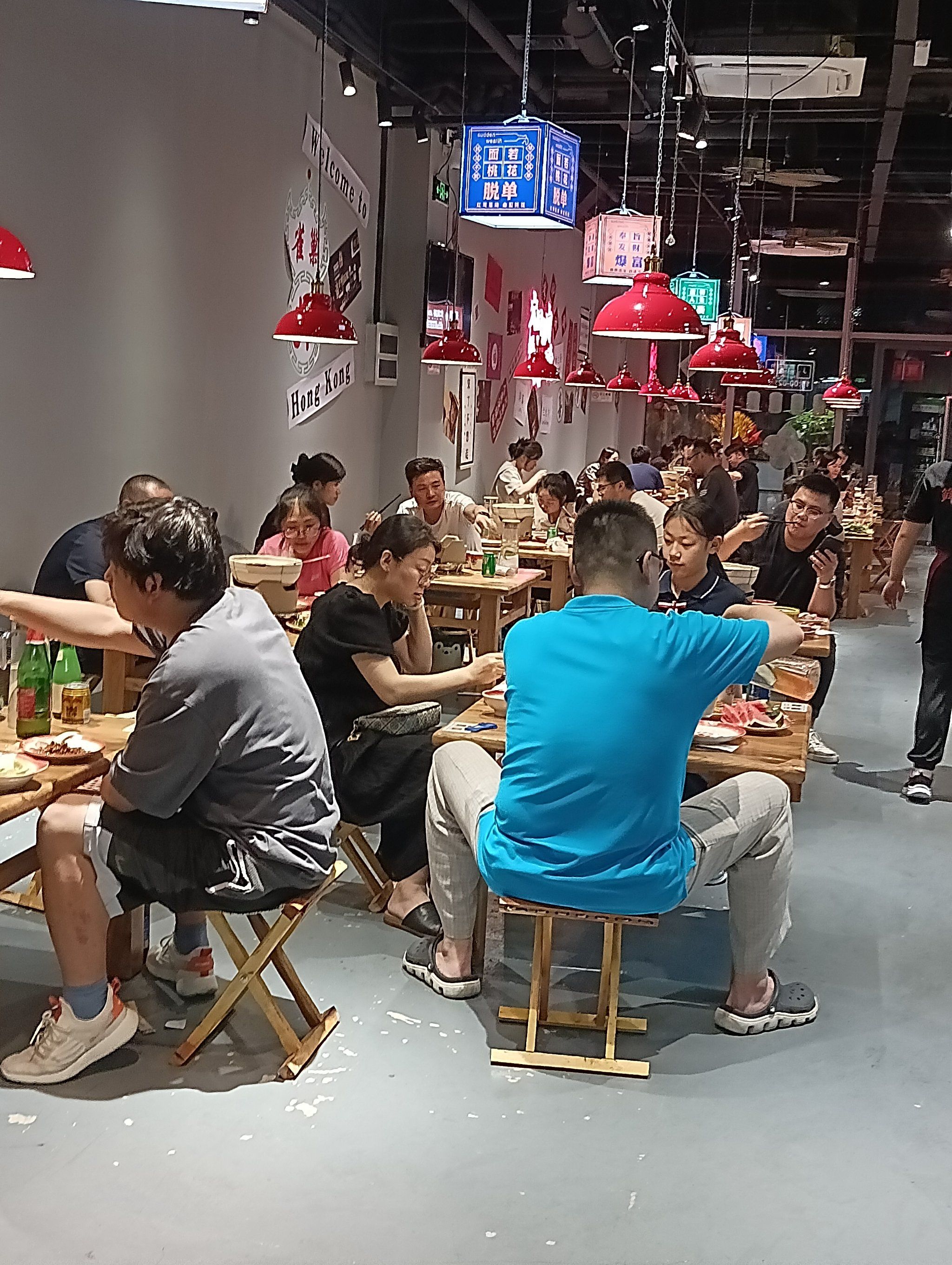 没事就要出去转转,找到自己喜欢的吃喝玩乐