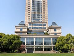 -复旦大学光华楼