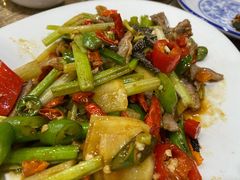 牛三宝-南雄雄州土菜餐厅(粤北大厦店)
