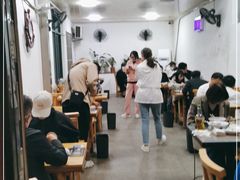 大堂-老谢野馄饨(延安路店)
