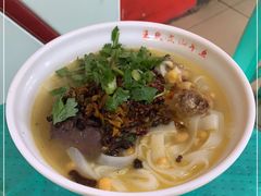 -文山荷鲜居(翠湖店)
