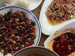 -林间山庄