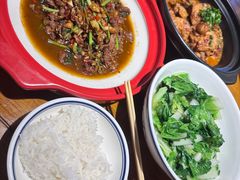 -屋里饭菜·湘菜馆(火车站店)