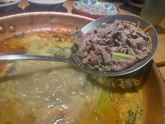 -洱火云南酸菜牛肉火锅(石景山当代商城店)