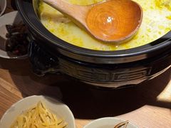 -九锅一堂酸菜鱼(新南凯德直营店)